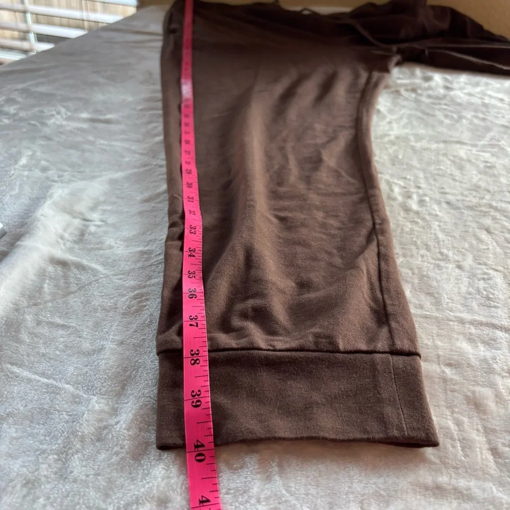 SKIMS Jersey Lounge Jogger in Mud Size L NWT